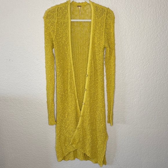 Free People Long Duster Cardigan Cover Up Buttons Crochet Knit Yellow Gold Small - Picture 2 of 8